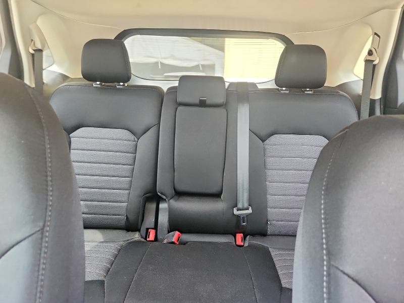 2021 FORD EDGE SE 10