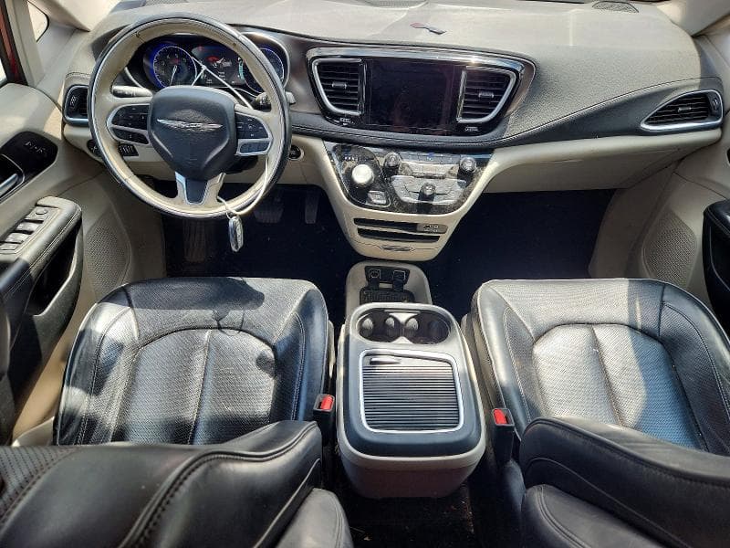 2018 CHRYSLER PACIFICA LIMITED 8