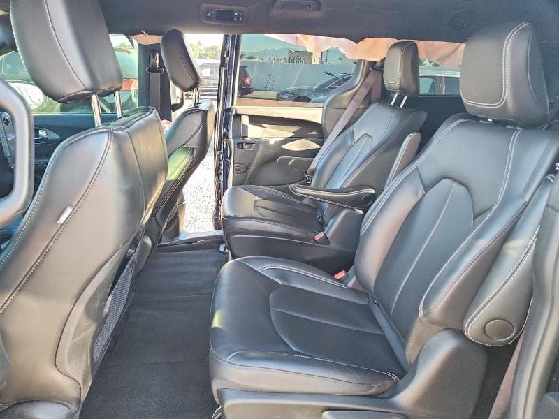 2025 CHRYSLER PACIFICA HYBRID SELECT 11