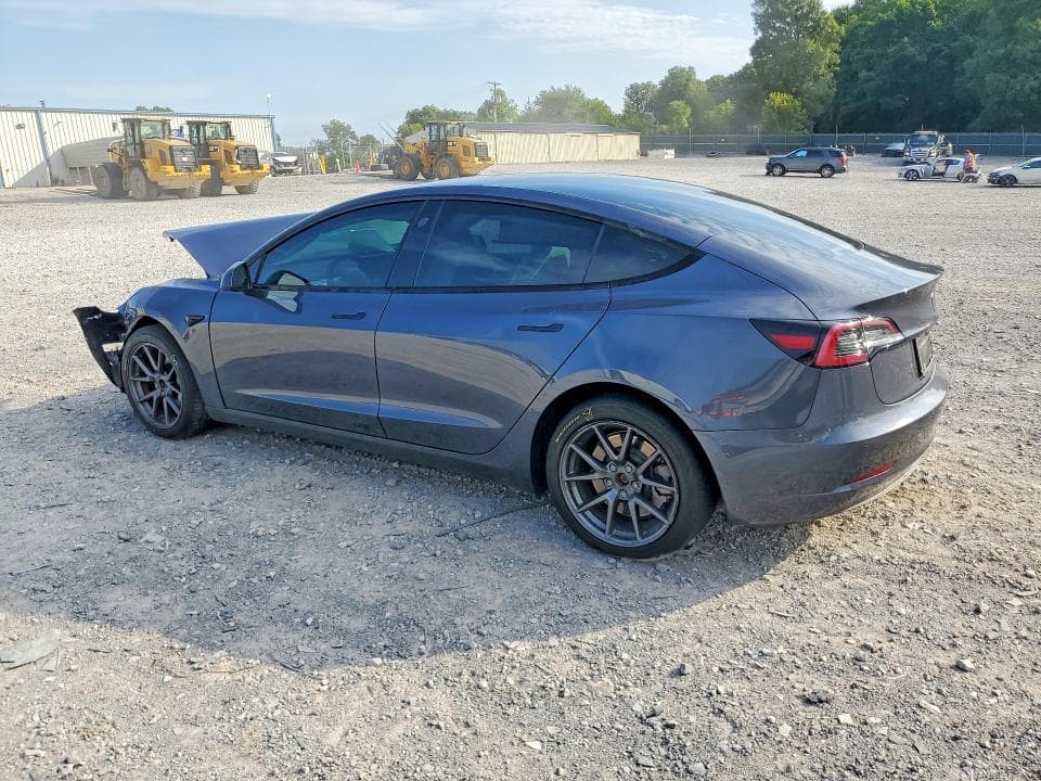2022 TESLA MODEL 3 2