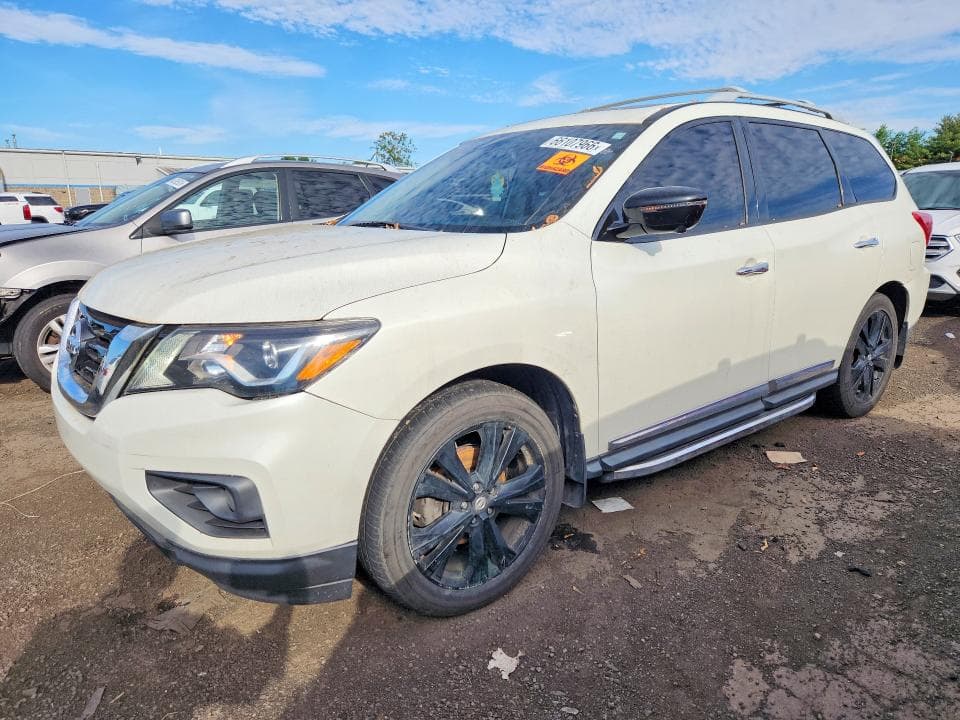 2017 NISSAN PATHFINDER PLATINUM - 1