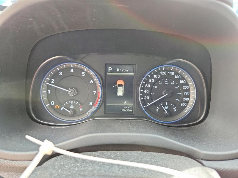 2022 HYUNDAI KONA SEL 9