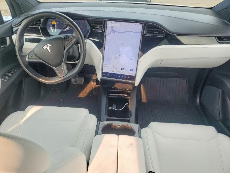 2019 TESLA MODEL X 8