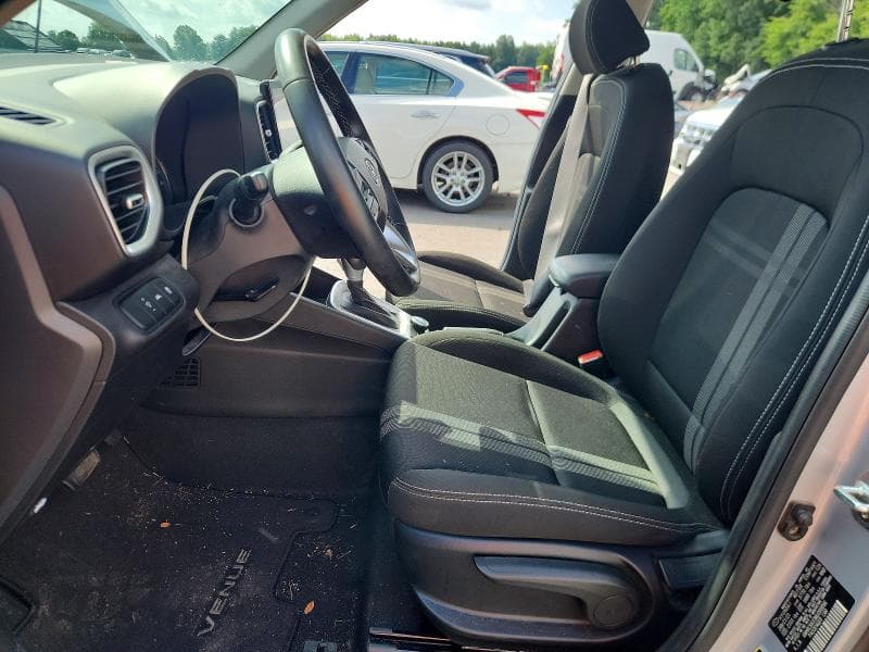 2021 HYUNDAI VENUE SEL 7