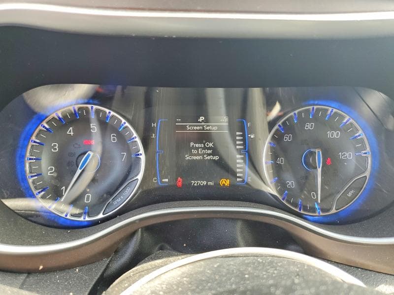 2020 CHRYSLER VOYAGER L 9