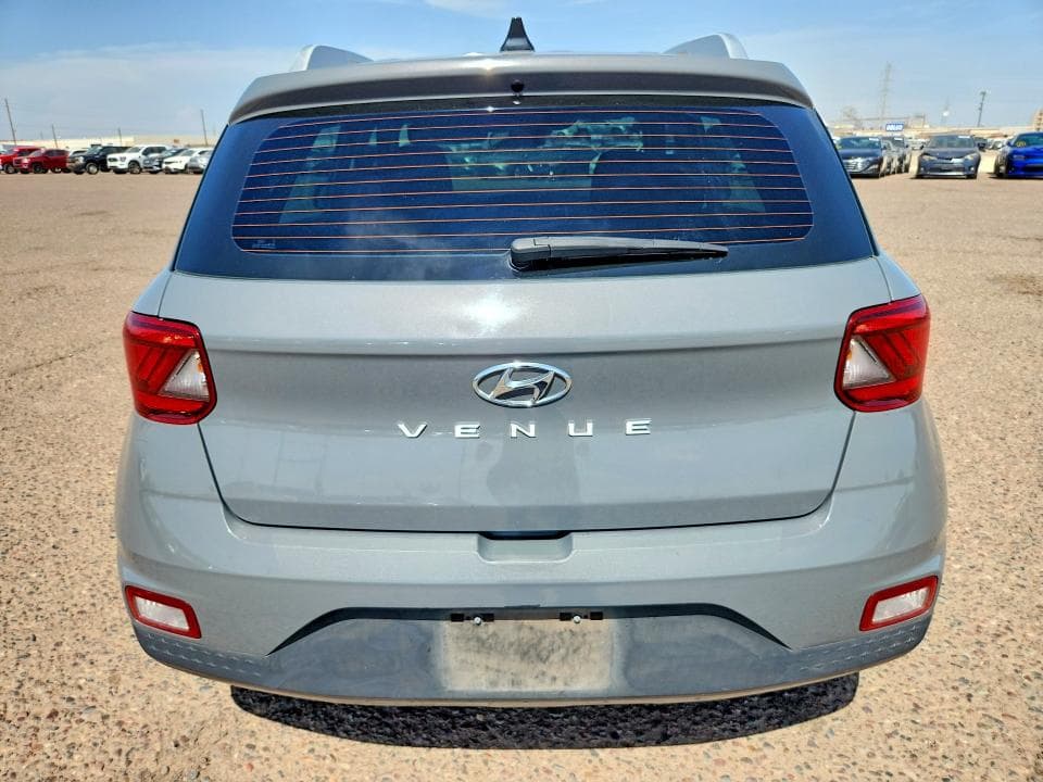 2021 HYUNDAI VENUE SEL 6
