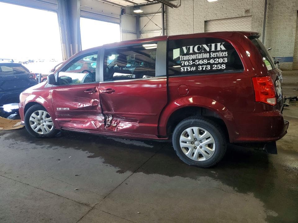2017 DODGE GRAND CARAVAN SE 2