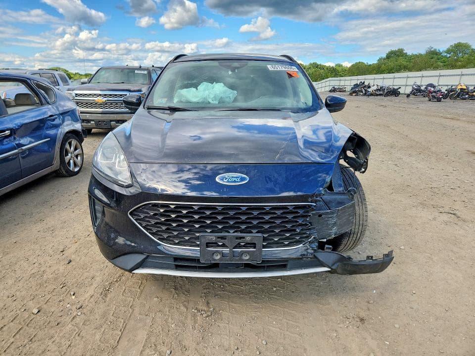 2020 FORD ESCAPE SE 5