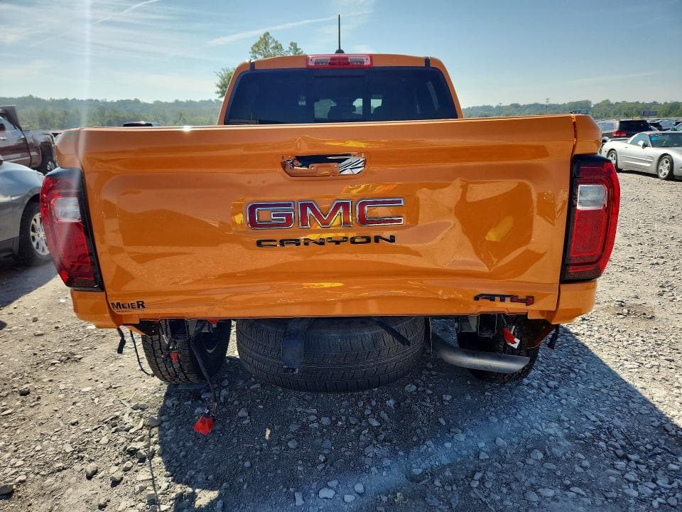 2025 GMC CANYON AT4 6