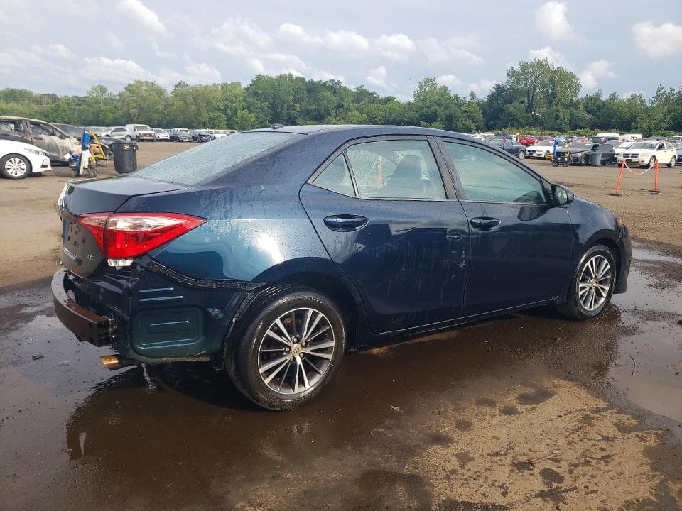 2019 TOYOTA COROLLA LE 3