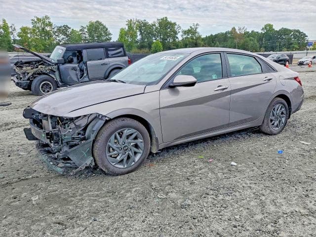 2024 HYUNDAI ELANTRA SEL - 1