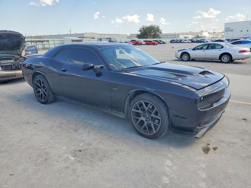2017 DODGE CHALLENGER R/T 4
