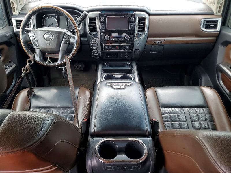 2018 NISSAN TITAN XD PLATINUM RESERVE 8