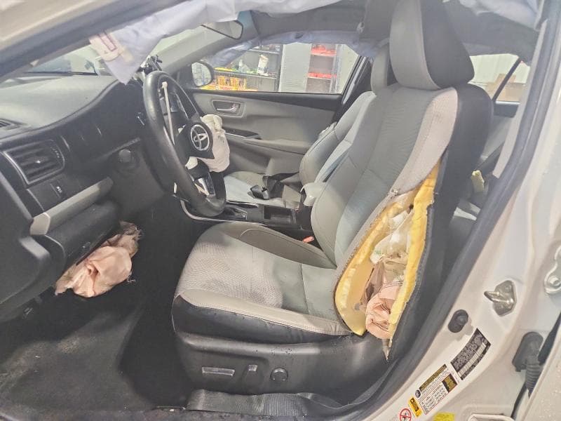2017 TOYOTA CAMRY SE 7