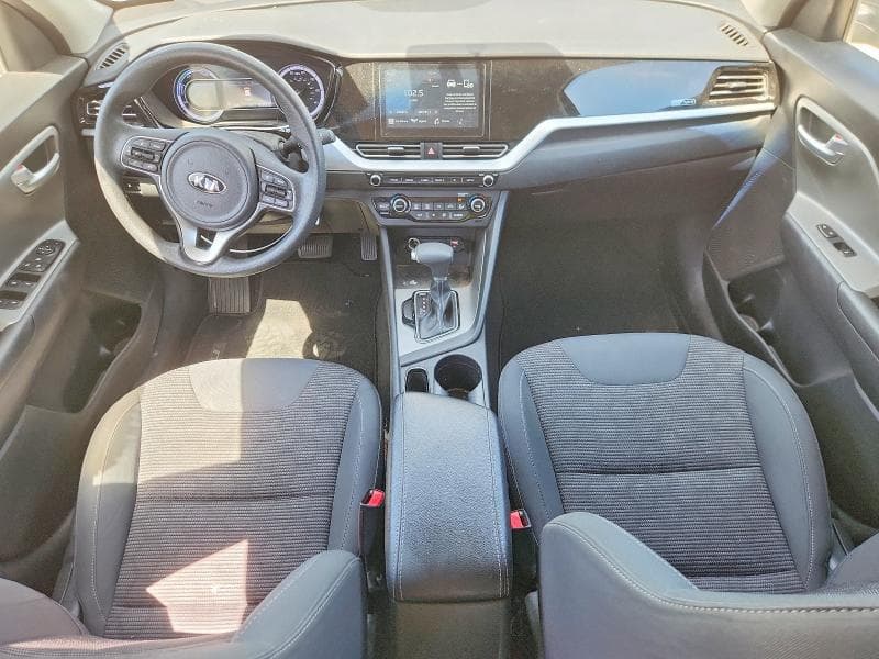 2020 KIA NIRO LX 8