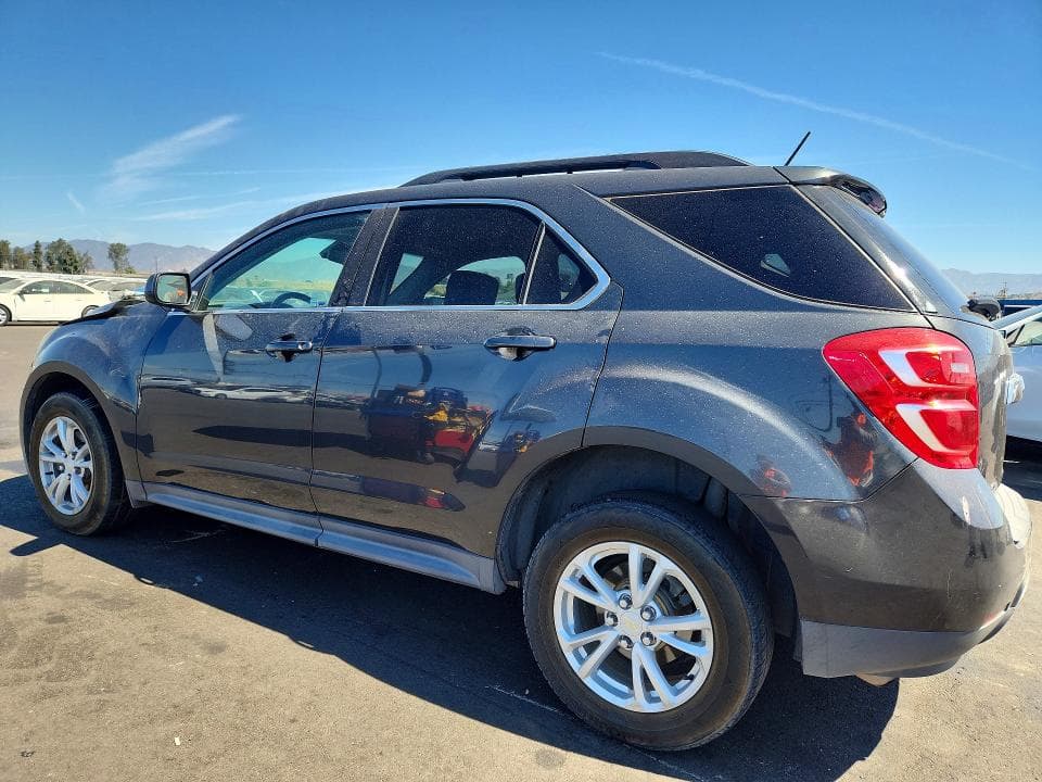 2017 CHEVROLET EQUINOX LT 2
