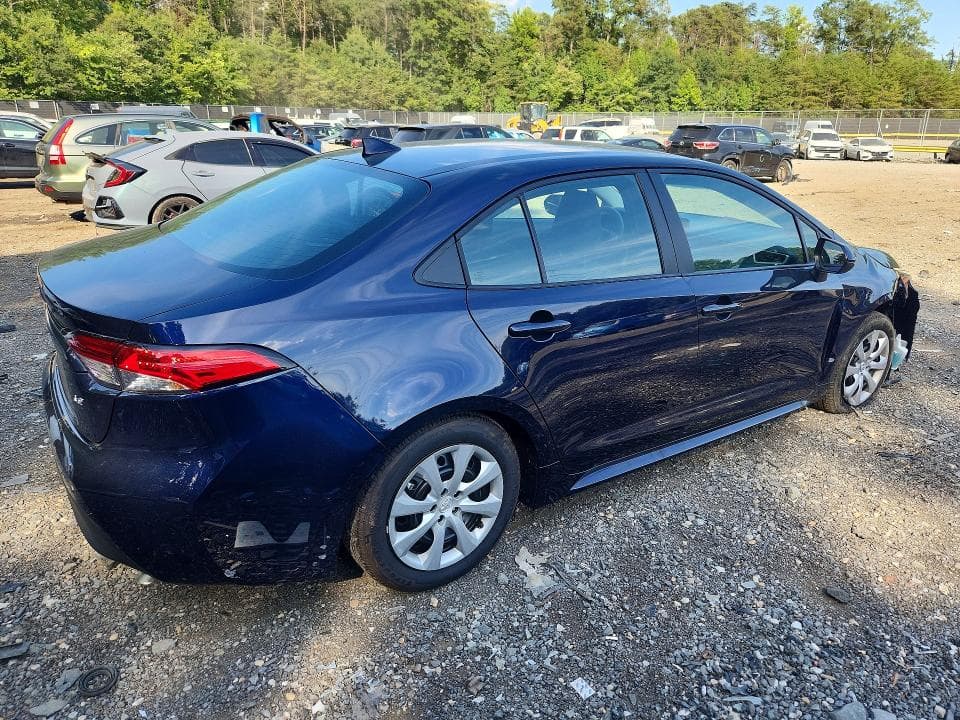 2026 TOYOTA COROLLA LE 3