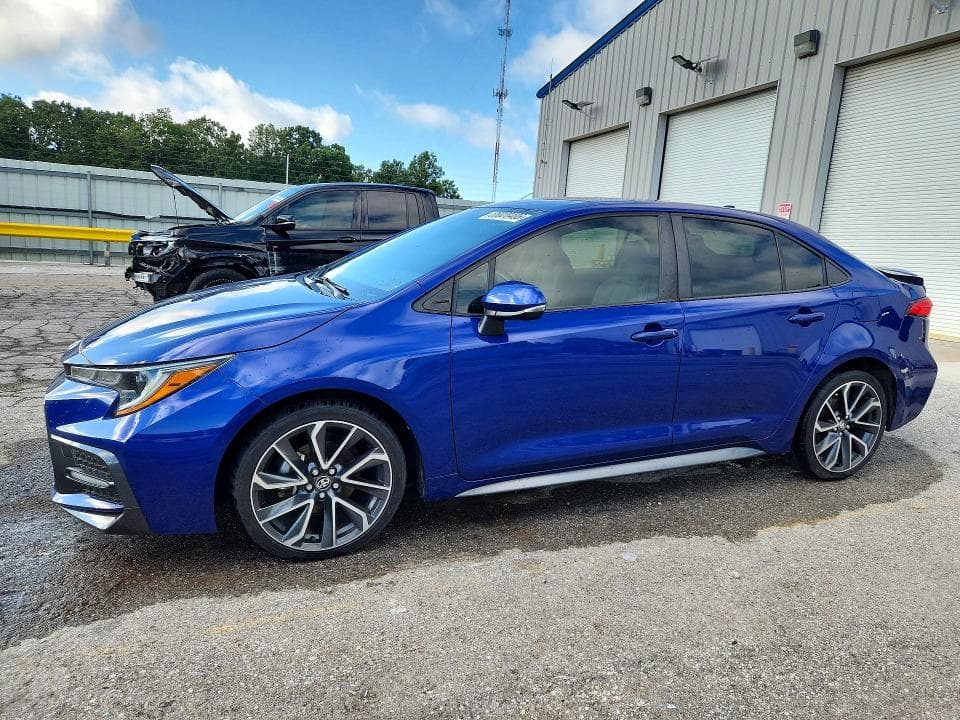 2020 TOYOTA COROLLA SE