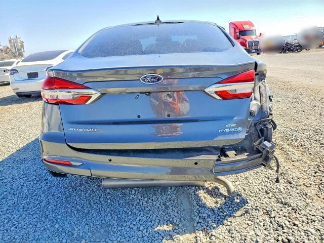 2019 FORD FUSION SE 6