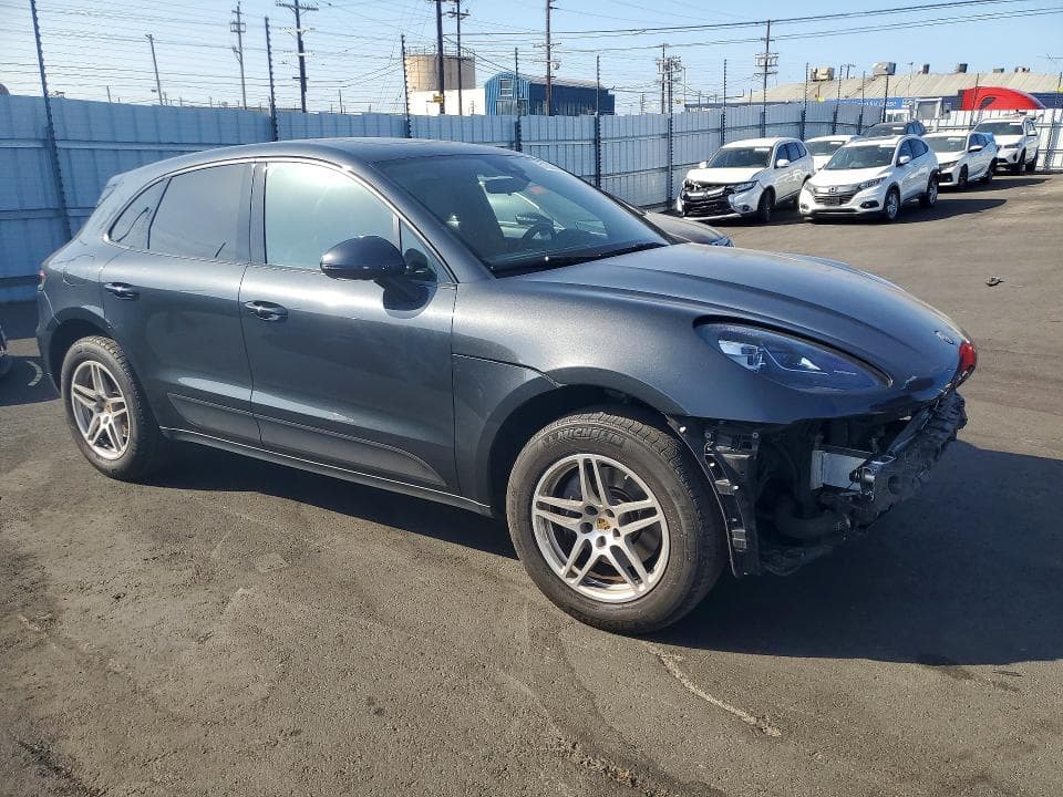 2020 PORSCHE MACAN 4