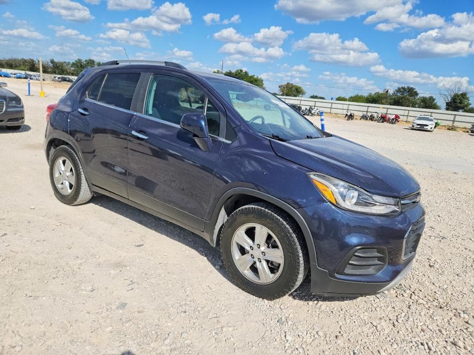 2019 CHEVROLET TRAX 1LT 4