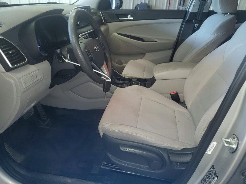 2020 HYUNDAI TUCSON SE 7
