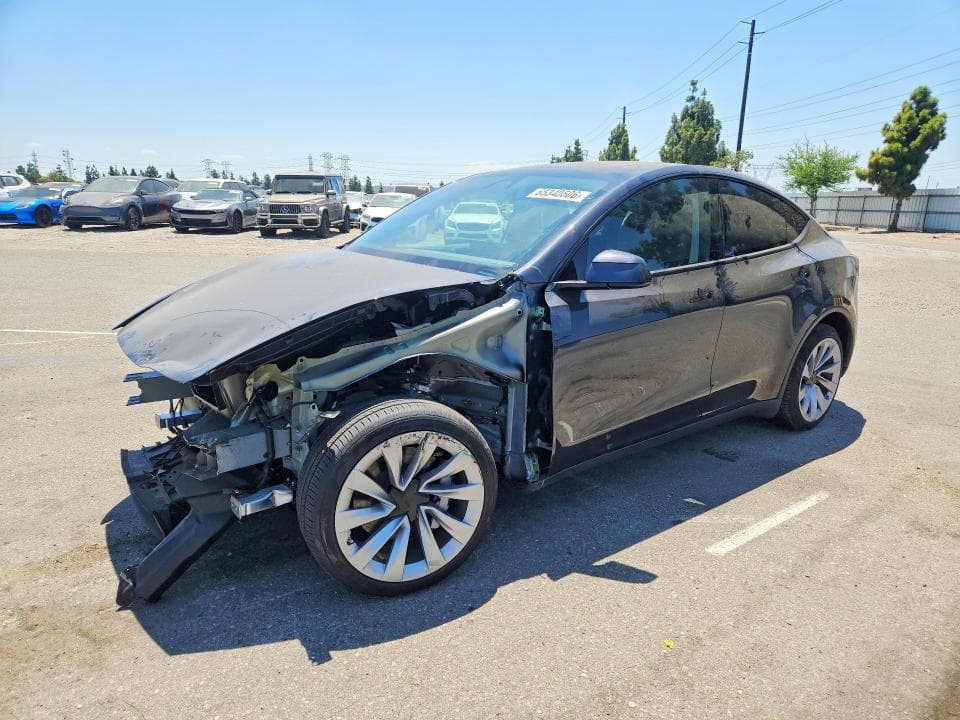2026 TESLA MODEL Y - 1