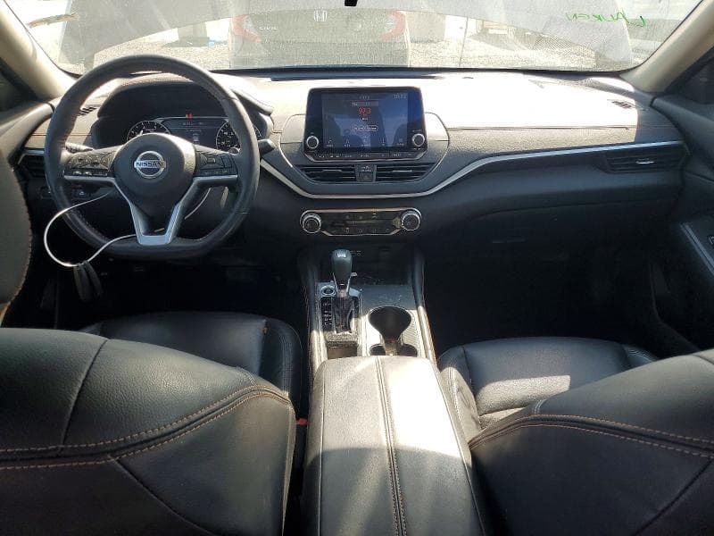 2022 NISSAN ALTIMA SR 8