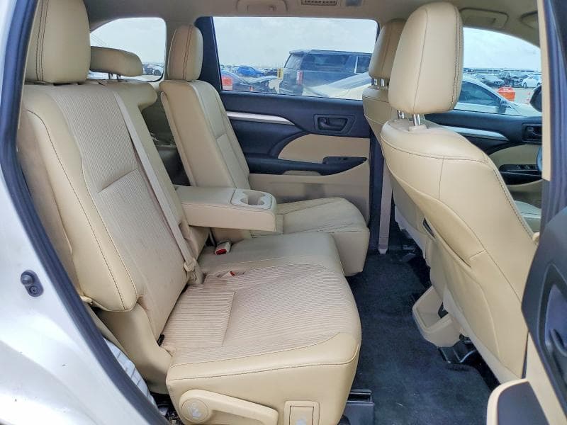 2019 TOYOTA HIGHLANDER LE PLUS 10