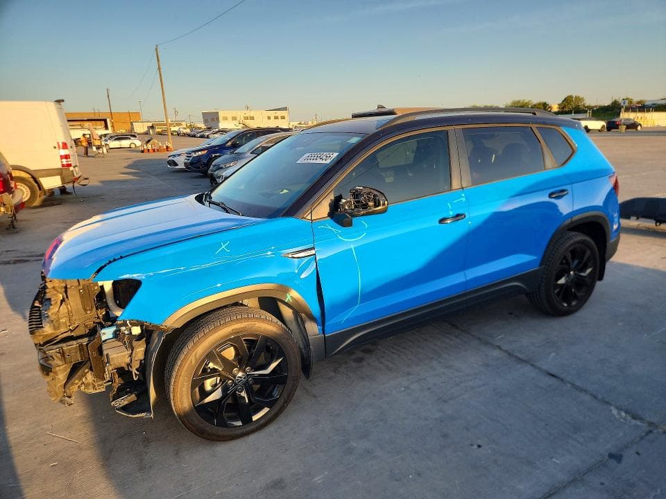 2024 VOLKSWAGEN TAOS SE