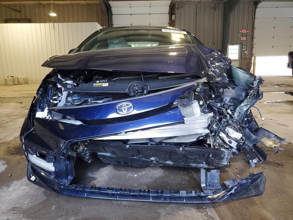 2024 TOYOTA COROLLA SE 5