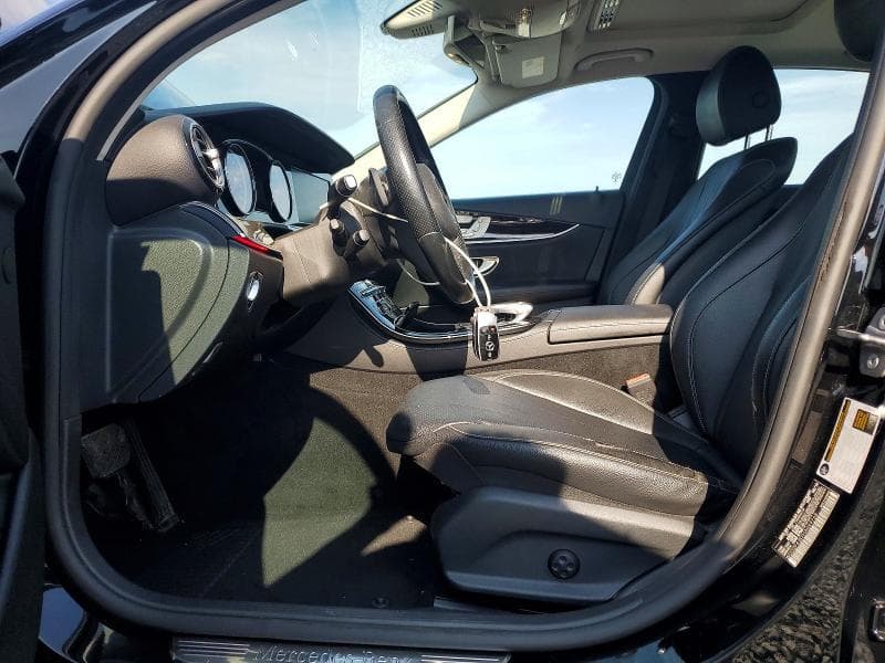 2017 MERCEDES-BENZ E 300 7