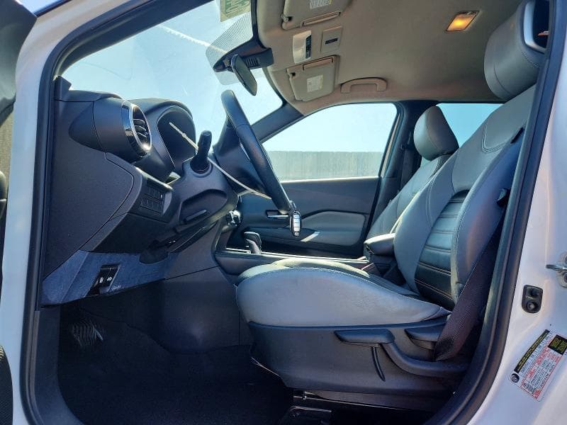 2021 NISSAN KICKS SR 7