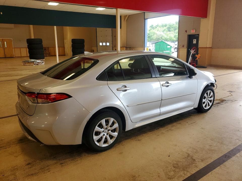 2020 TOYOTA COROLLA LE 3
