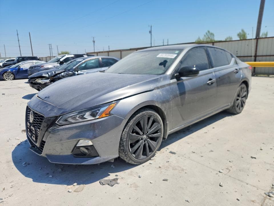 2022 NISSAN ALTIMA SR - 1