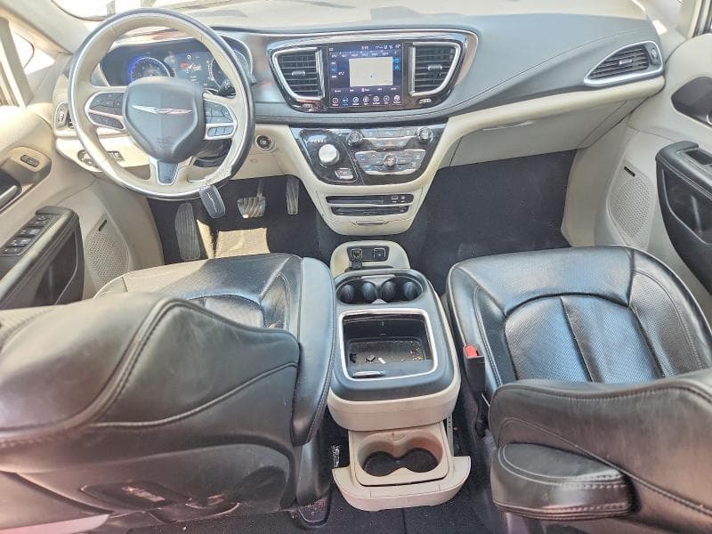 2018 CHRYSLER PACIFICA LIMITED 8