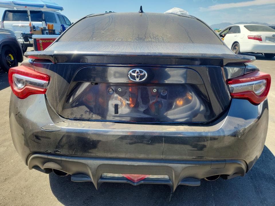 2017 TOYOTA 86 BASE 6