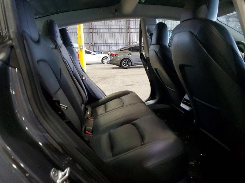 2023 TESLA MODEL 3 10
