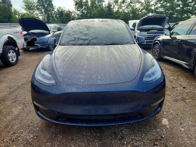 2023 TESLA MODEL Y 5
