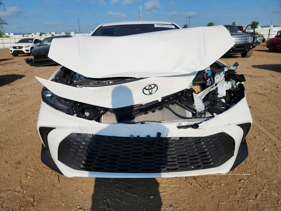2026 TOYOTA CAMRY SE 5
