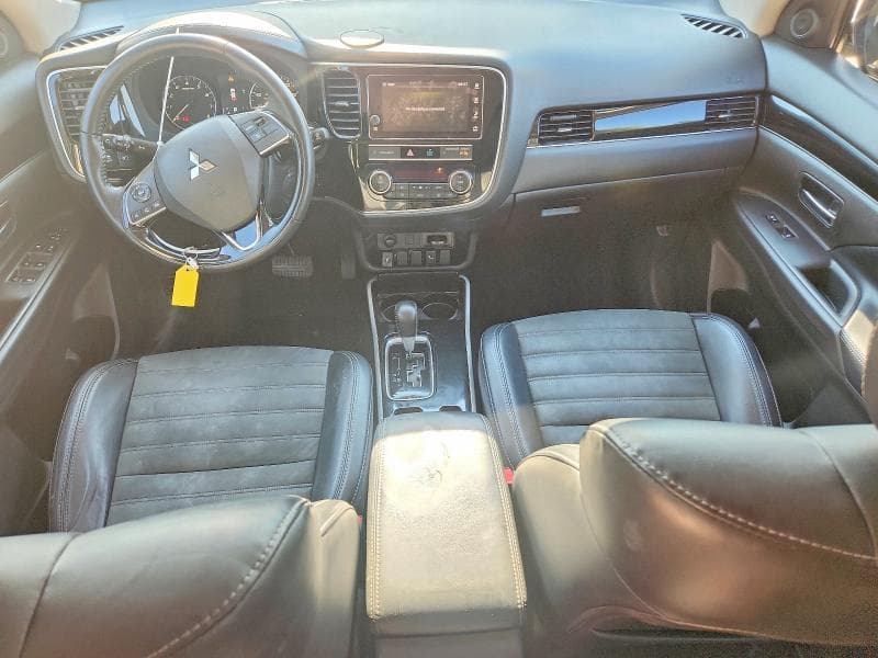 2019 MITSUBISHI OUTLANDER SE 8