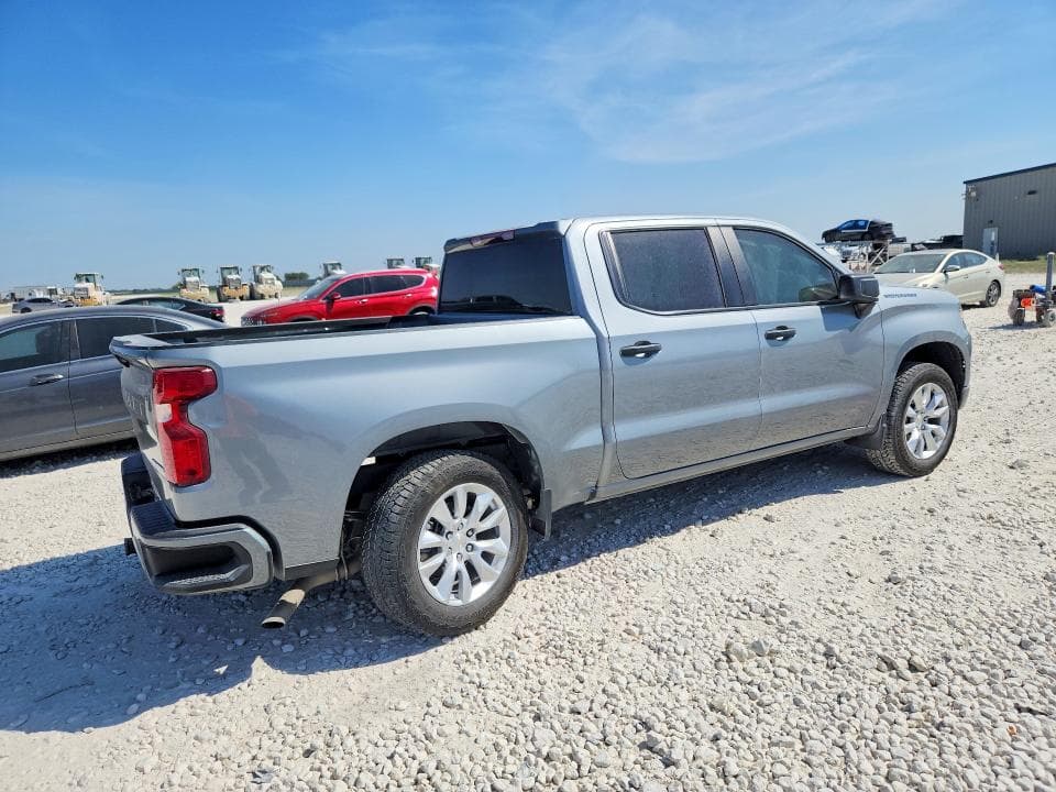 2025 CHEVROLET SILVERADO C1500 CUSTOM 3