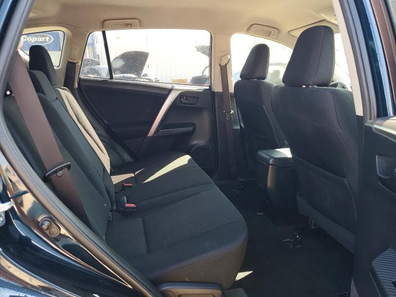 2018 TOYOTA RAV4 LE 11