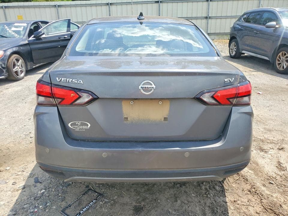 2021 NISSAN VERSA SV 6