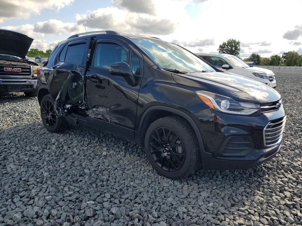 2022 CHEVROLET TRAX 1LT 4
