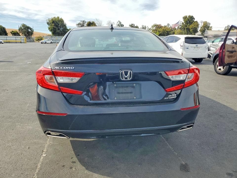 2018 HONDA ACCORD SPORT 6