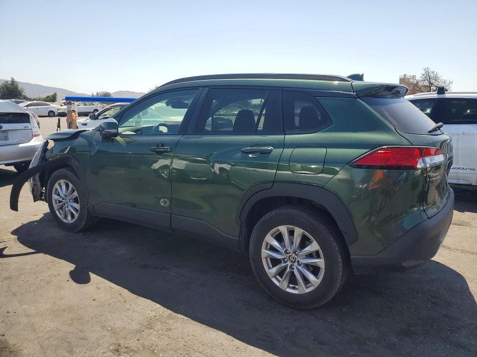2023 TOYOTA COROLLA CROSS LE 2
