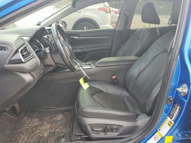 2019 TOYOTA CAMRY XSE 7