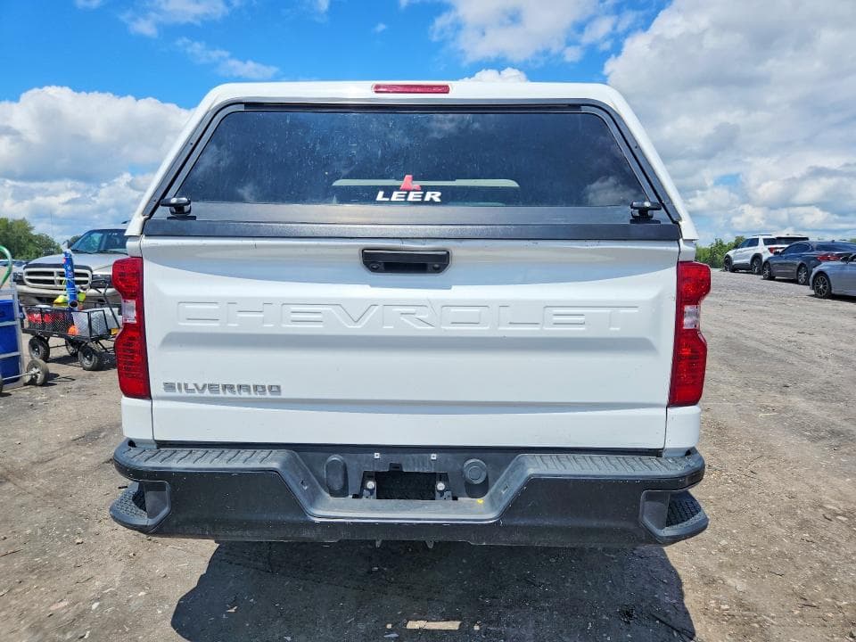 2023 CHEVROLET SILVERADO C1500 6