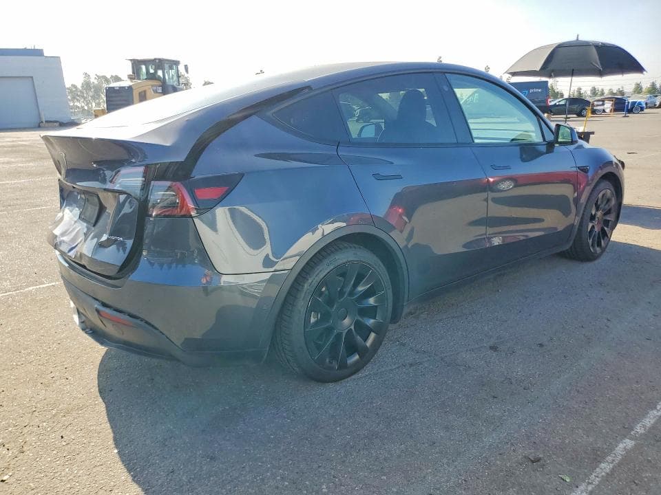 2021 TESLA MODEL Y 3
